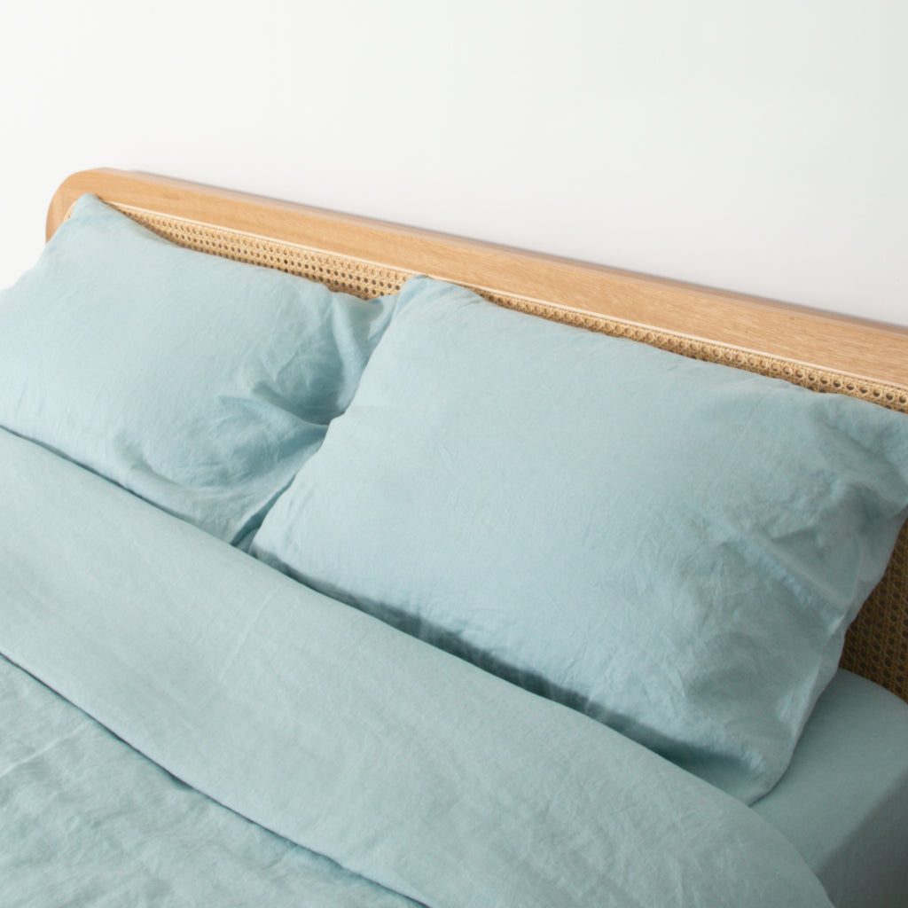 Aqua 100% Linen Duvet Set