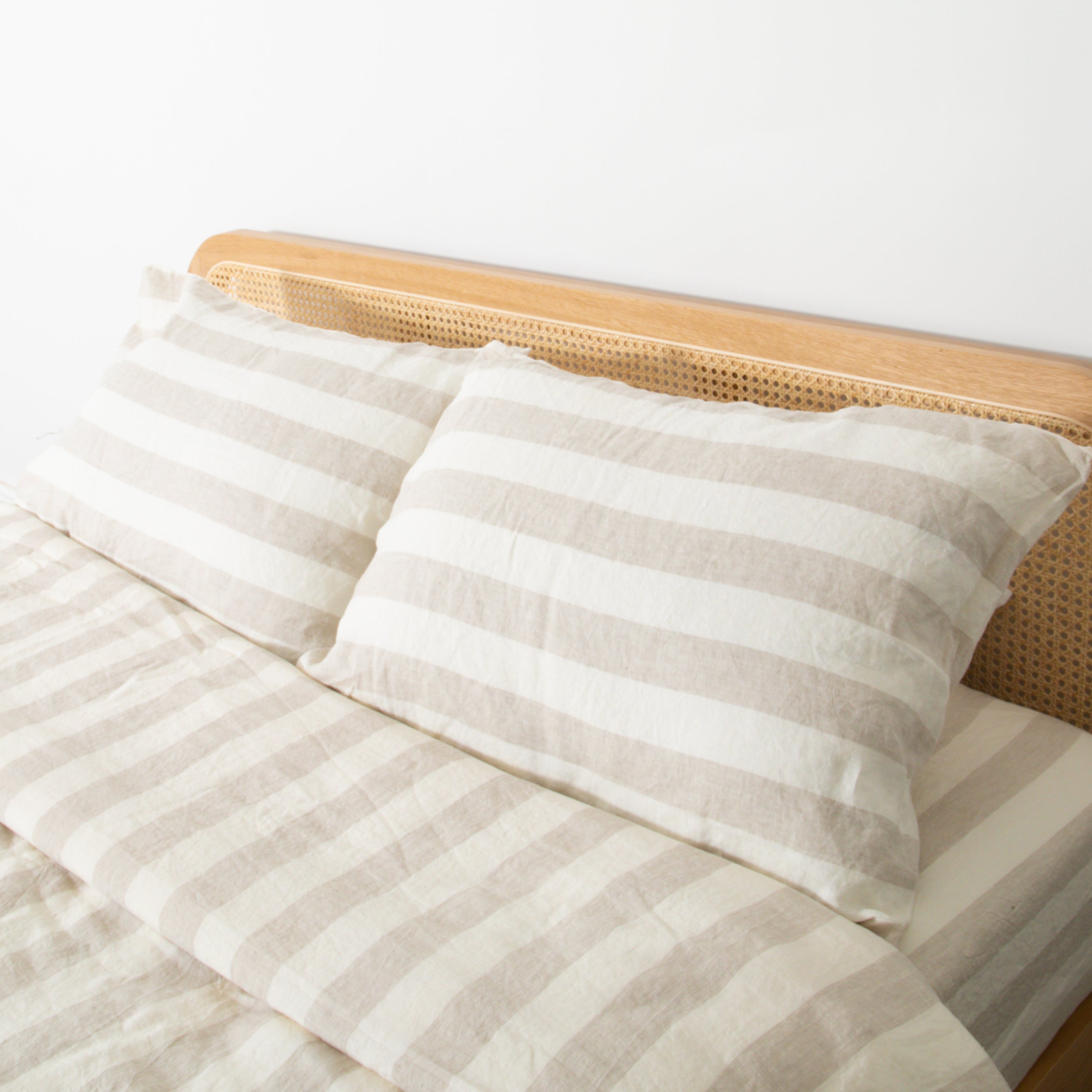 Natural Stripe 100% Linen Duvet Set